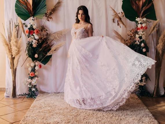 Noivas de Vestido Monaliza