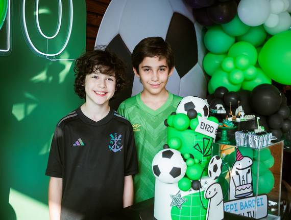 Festa Infantil de Festa Enzo e Bernardo & 10 anos