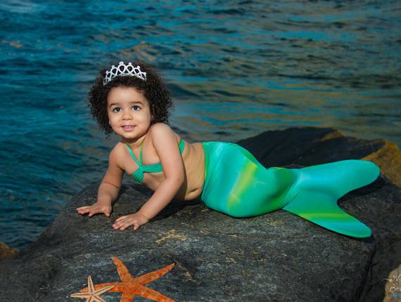 Ensaio Feminino/Aniversário de Ensaio Fotográfico de Sereia na praia