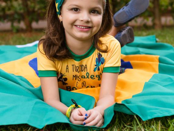 Ensaio Temático de Ensaio Isabela Carnib