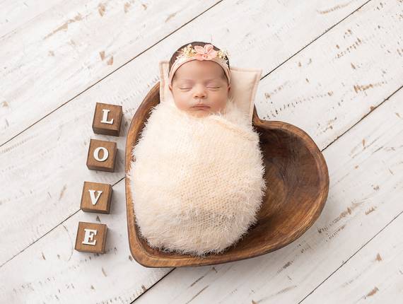 Newborn de Maria Liz • 24 dias