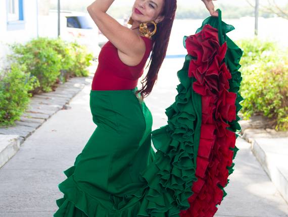 Book Pessoal e Artístico de Albenise - Dança Flamenca