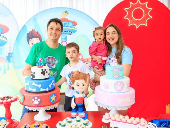 Infantil de Lucas 4 e Malu 2 Anos
