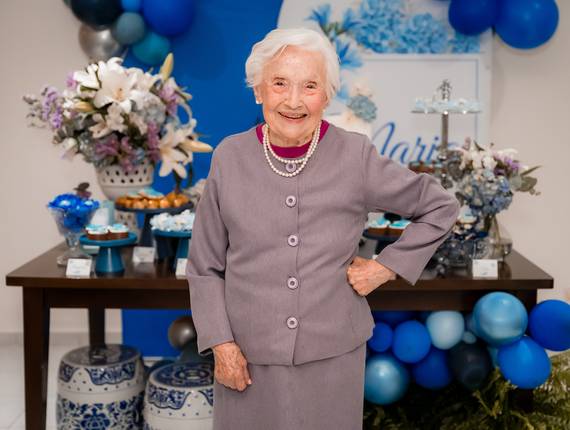 Aniversário Adulto de Aniversário Dona Maria | 100 anos