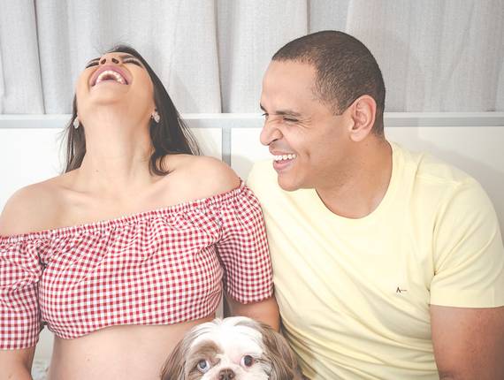 Gestante de Ensaio em casa - esperando Helena