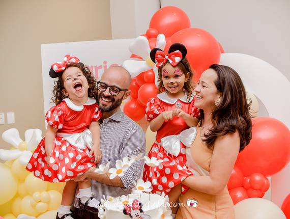 Hora de comemorar de Clarice 3 anos