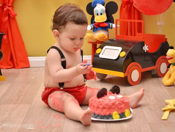 Smash The Cake de 1º Aninho Matheus