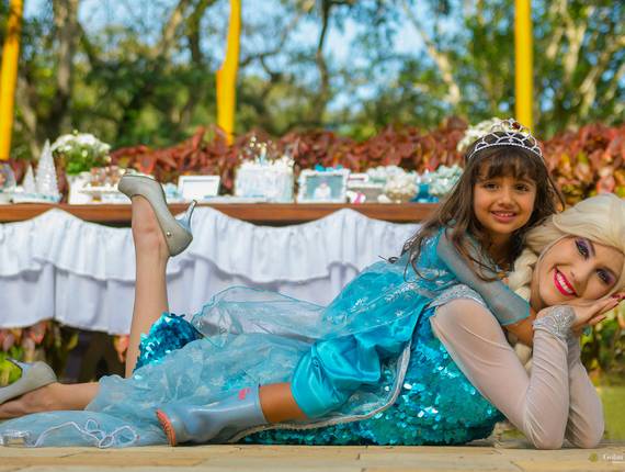 Aniversários de festa da lais