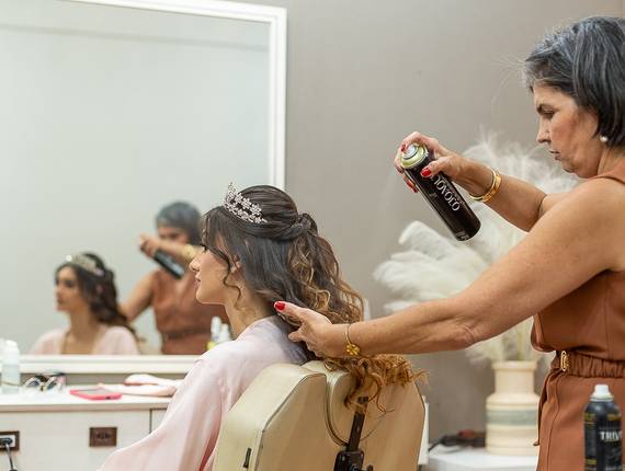 Debutantes de 15+ Anna Lyvia