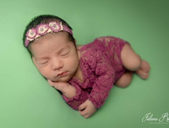 Newborn de Mariana - Sessão de Fotos de Recém Nascido