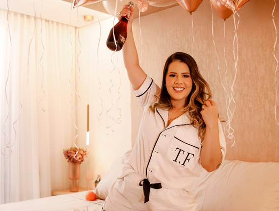 CORPORATE de BDAY - TAYSSA FLORENCIO