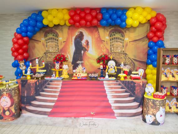 Aniversário de Festa A Bela e a Fera