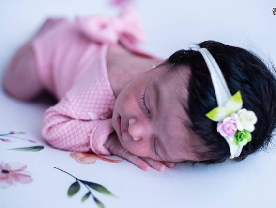 NEWBORN de Newborn Lara 12 dias