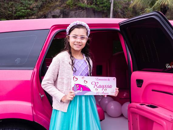 FESTA INFANTIL de Raissa 10 anos- Passeio de limousine