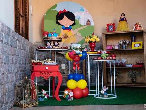 FESTA INFANTIL de Lara 1 ano