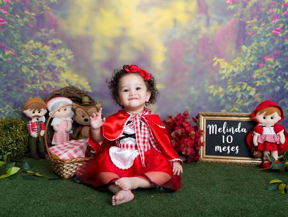 Acompanhamento mensal menina de Melinda Flor 10 meses