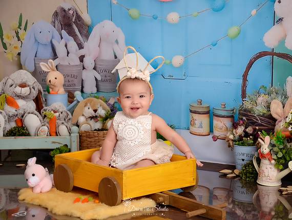 Acompanhamento Infantil de Cenário de Páscoa