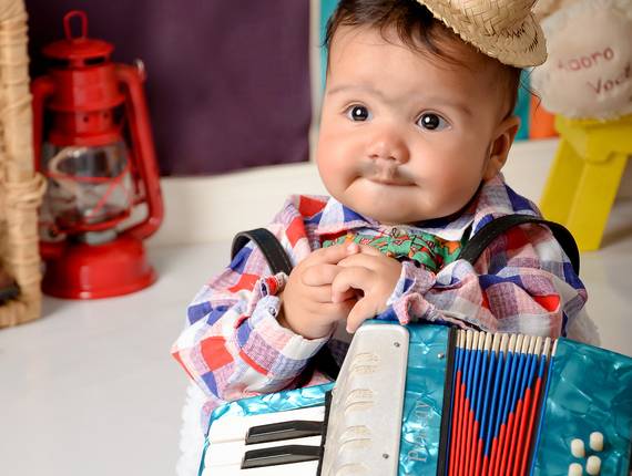 Acompanhamento Infantil de Arraiá Baby