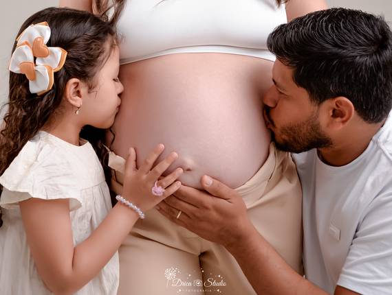 Ensaio Gestante de Á espera da Livia