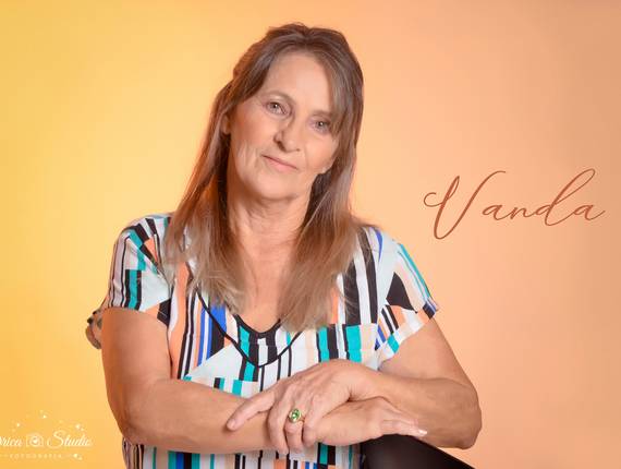 Book de Vanda - 74 anos
