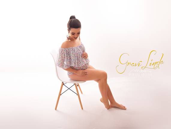 Gestante de Ensaio Gestante