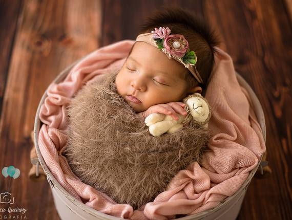 Newborn de Ensaio Newborn da Encantadora Olivia- 16 dias