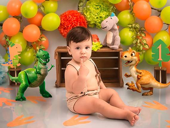 Smash The Cake de Ensaio Smash The Cake - Dinossauro