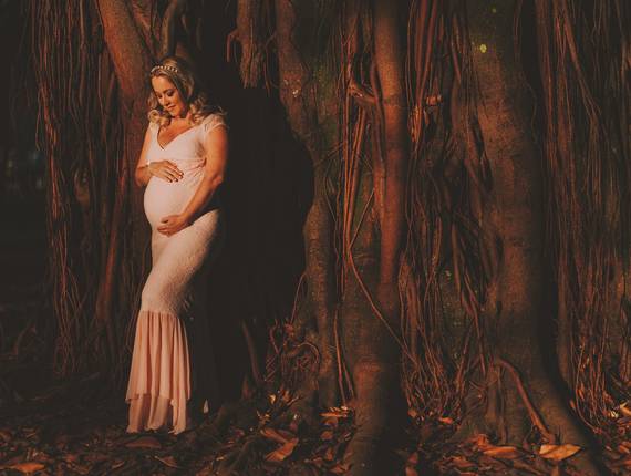 Gestante externo por Thiago Farah de Desirree esperando Maia