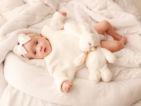 Bebês de 1 a 12 meses de Luísa - 04 Meses