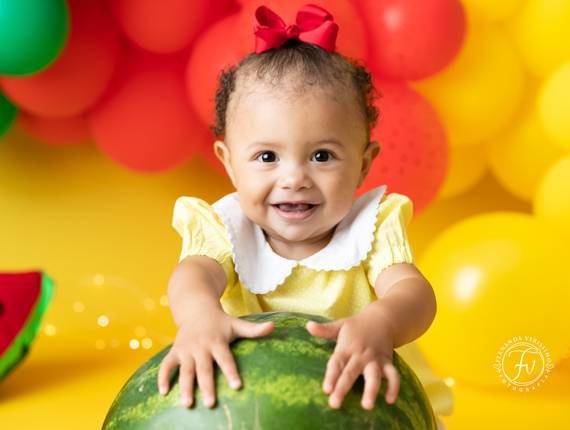 Smash the Cake de Eva com 1 ano