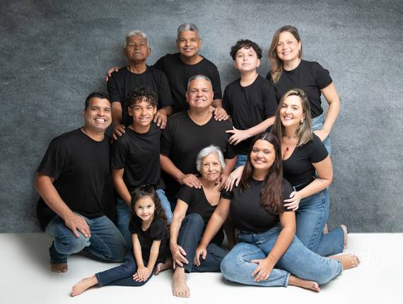 Família de Família reunida com muito amor