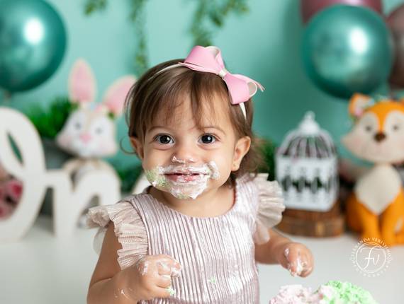 Smash the Cake de Elisa completou o primeiro ano