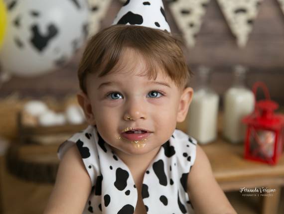 Smash the Cake de Furando o bolo com o Guilherme