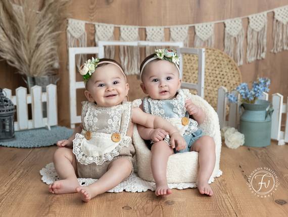 Acompanhamento de Alice e Cecília com 6 meses