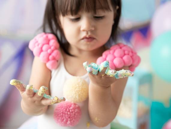 Smash the Cake de Alícia completou 1