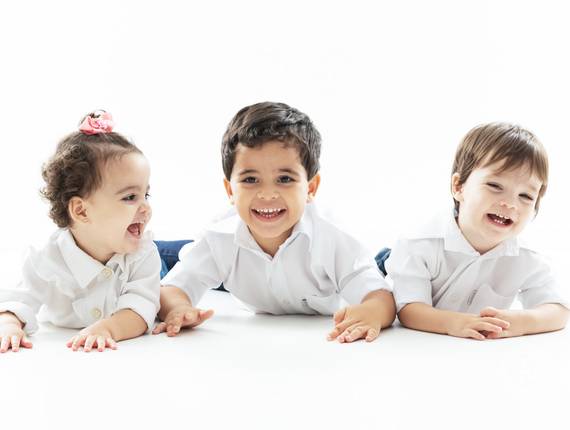 Família de Três irmãos, uma família feliz!