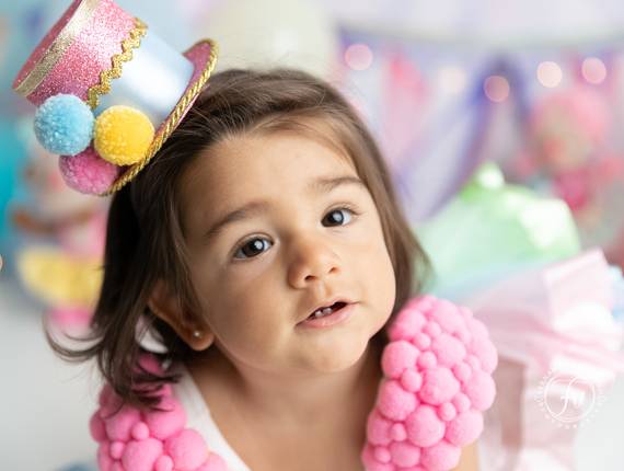 Smash the Cake de Flora completou 1