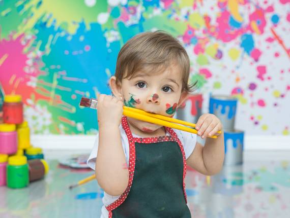 Sessão Infantil de Laura - Pintando o 7