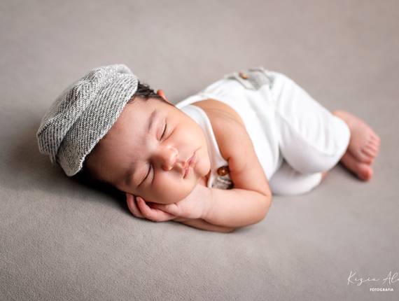 NEWBORN de Newborn Pedro