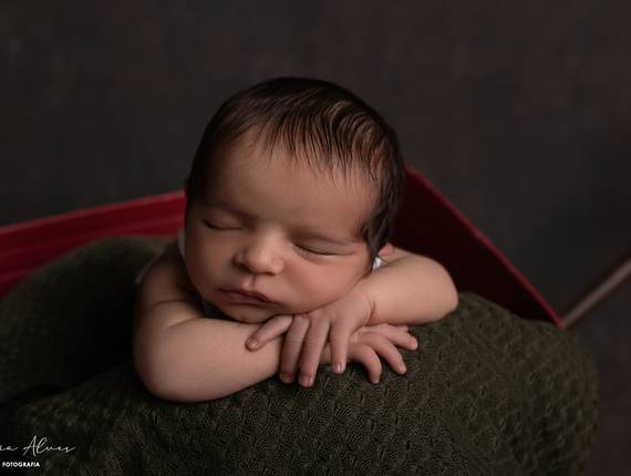 NEWBORN de Newborn Henrique