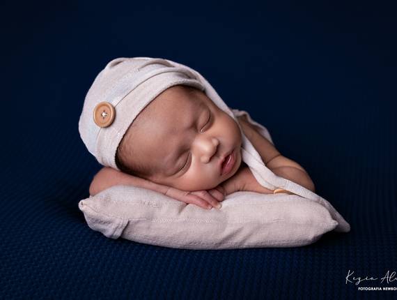 NEWBORN de NEWBORN ENRICO