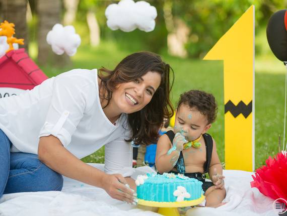 Ensaio Smash the Cake de HEITOR E FAMÍLIA