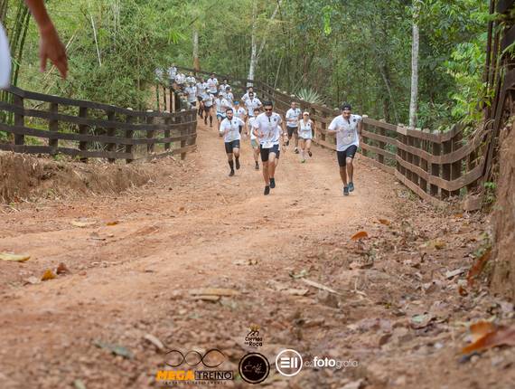 Esporte de CORRIDA NA ROÇA