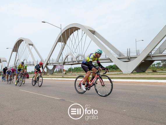Esporte de Rachão de bike 