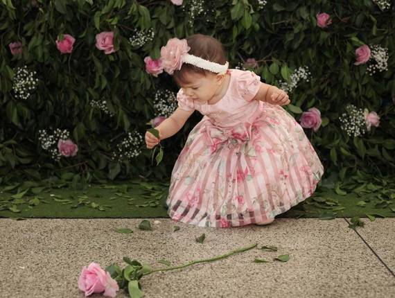 Festas Infantis de Alice, Cores e Flores!