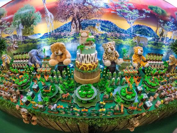 Festas Infantis de Vamos nos divertir no Safari com o Vicente!