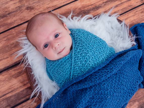 NEWBORN de Adryan