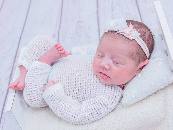 NEWBORN de Laura- 29 dias