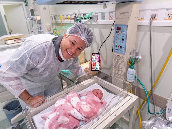 Parto Foto de Nascimento Rebeca