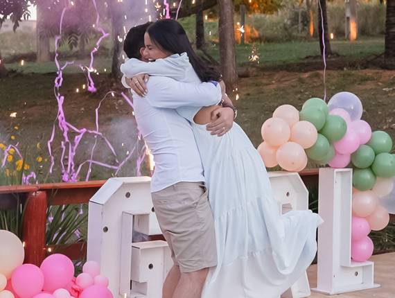 Chá de Bebê / Revelação de Chá Revelação Lara